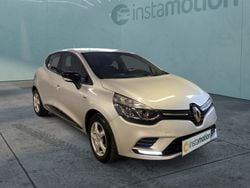 Grau Gebraucht 2019 Renault Clio IV LIMITED Limousine | 9.894 € (Etwas zu teuer)
