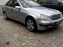 Gebraucht 2004 Mercedes C180 Classic Limousine | 3.200 € (Guter Preis)