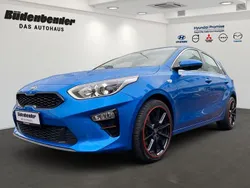 Blau Gebraucht 2020 Kia Ceed Vision Limousine | 15.990 € (Fairer Preis)