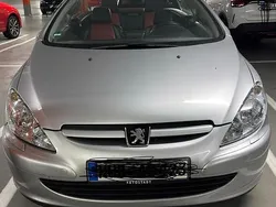 Silber Gebraucht 2004 Peugeot 307 CC Cabrio | 2.500 € (Fairer Preis)
