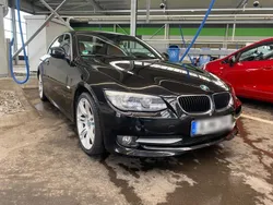 Schwarz Gebraucht 2010 BMW 320 Cabriolet Cabrio | 11.990 € (Fairer Preis)