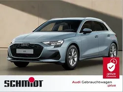 Grau Gebraucht 2024 Audi A3 Sportback Limousine | 31.640 € (Guter Preis)