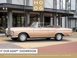 Beige Gebraucht 1963 Mercedes W111 SE Cabrio | 139.950 €