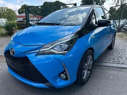 Blau Gebraucht 2018 Toyota Yaris Hybrid Kleinwagen | 14.400 € (Fairer Preis)