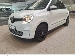 Weiß Gebraucht 2021 Renault Twingo Urban Night Kleinwagen | 10.470 €