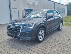 Grau Gebraucht 2023 Audi Q2 SUV | 19.700 € (Guter Preis)