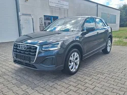 Grau Gebraucht 2023 Audi Q2 SUV | 19.700 € (Fairer Preis)