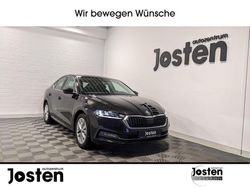 Schwarz Gebraucht 2021 Skoda Octavia Style Limousine | 20.790 € (Guter Preis)