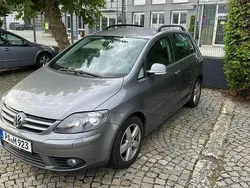 Grau Gebraucht 2008 VW Golf Plus United Van / Kleinbus | 2.222 € (Fairer Preis)