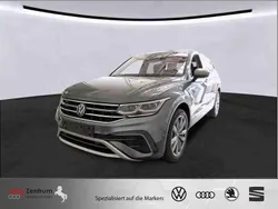 Grau Gebraucht 2023 VW Tiguan Allspace Elegance SUV | 41.470 € (Fairer Preis)