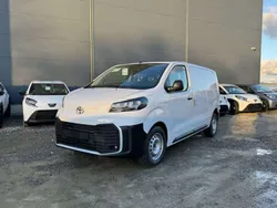 Icy white Neu 2024 Toyota Proace Van | 39.990 € (Teuer)