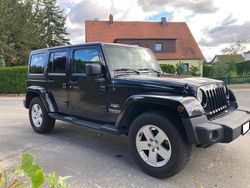 Schwarz Gebraucht 2012 Jeep Wrangler Sahara SUV | 18.990 € (Superpreis)