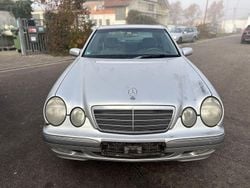 Silber Gebraucht 2001 Mercedes E240 Elegance Limousine | 1.999 € (Superpreis)