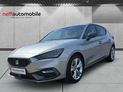 Silber Gebraucht 2022 Seat Leon FR Limousine | 22.400 € (Fairer Preis)
