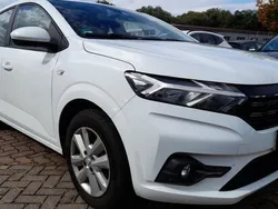 Arktisweiß arktisweiß Gebraucht 2022 Dacia Logan Comfort Limousine | 18.716 € (Teuer)