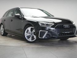 Mythos black Gebraucht 2022 Audi A4 S-Line Kombi | 24.490 € (Guter Preis)
