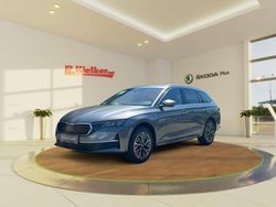 Graphitegrau metallic Gebraucht 2025 Skoda Octavia Tour Kombi | 40.500 € (Teuer)