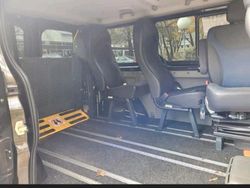 Schwarz Gebraucht 2015 Renault Traffic Van / Kleinbus | 19.900 €