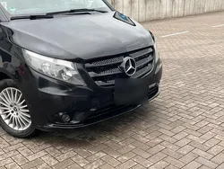 Schwarz Gebraucht 2014 Mercedes Vito Van / Kleinbus | 18.500 €