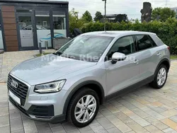 Silber Gebraucht 2019 Audi Q2 Ambiente SUV | 25.980 € (Fairer Preis)