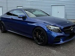 Blau Gebraucht 2018 Mercedes C200 AMG Coupé | 30.700 € (Teuer)