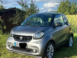 Grau Gebraucht 2018 Smart ForTwo Coupé Kleinwagen | 10.200 € (Fairer Preis)