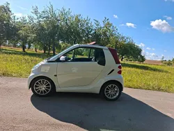 Weiß Gebraucht 2011 Smart ForTwo Cabrio Cabrio | 2.850 € (Guter Preis)