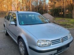 Silber Gebraucht 2003 VW Golf IV Kombi | 2.690 € (Etwas zu teuer)