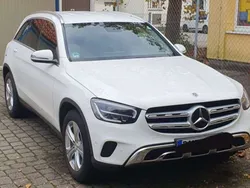 Weiß Gebraucht 2020 Mercedes GLC200 SUV | 33.200 € (Guter Preis)