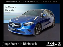 Blau Gebraucht 2024 Mercedes B200 Progressive Van / Kleinbus | 35.880 € (Teuer)