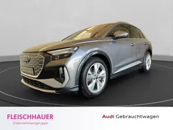 Grau Gebraucht 2022 Audi Q4 e-tron S-Line SUV | 36.780 € (Superpreis)