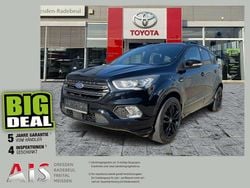 Iridiumschwarz metallic Gebraucht 2018 Ford Kuga ST-Line SUV | 14.450 € (Guter Preis)