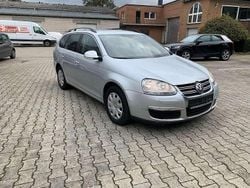Reflexsilber Gebraucht 2007 VW Golf V Comfortline Kombi | 2.550 € (Guter Preis)