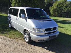 Silber Gebraucht 2000 VW Caravelle Business Van / Kleinbus | 5.250 €