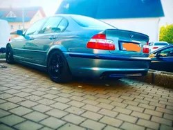Silber Gebraucht 2003 BMW 320 Limousine | 2.800 € (Guter Preis)