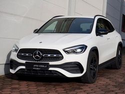 Weiß Gebraucht 2019 Mercedes GLA200 AMG SUV | 34.900 € (Etwas zu teuer)