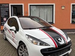 Weiß Gebraucht 2009 Peugeot 207 Platinum Kleinwagen | 4.200 € (Fairer Preis)