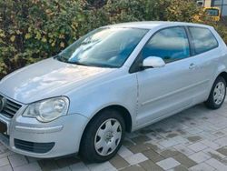 Silber Gebraucht 2009 VW Polo Trendline Kleinwagen | 1.990 € (Guter Preis)