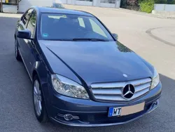 Grau Gebraucht 2010 Mercedes C180 Limousine | 9.450 € (Teuer)