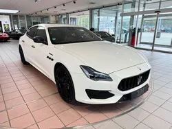 Weiß Gebraucht 2022 Maserati Quattroporte Limousine | 59.000 € (Fairer Preis)