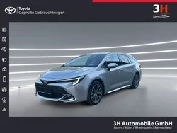 Silber Gebraucht 2024 Toyota Corolla Team Limousine | 27.990 € (Etwas zu teuer)