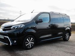 Schwarz Gebraucht 2024 Toyota Proace Van / Kleinbus | 41.900 € (Fairer Preis)
