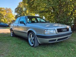 Silber Gebraucht 1992 Audi 80 Kombi | 5.000 €