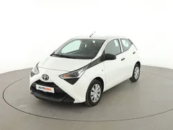 Weiß Gebraucht 2018 Toyota Aygo Kleinwagen | 9.430 € (Fairer Preis)