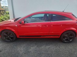 Rot Gebraucht 2009 Opel Astra GTC Selection Limousine | 4.900 € (Teuer)