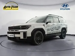 Creamy white Gebraucht 2024 Hyundai Santa Fe Blackline SUV | 51.900 €