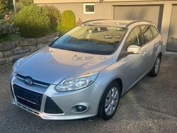 Silber Gebraucht 2012 Ford Focus Kombi | 5.000 € (Fairer Preis)