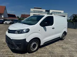 Weiß Gebraucht 2017 Toyota Proace Van | 8.900 € (Etwas zu teuer)