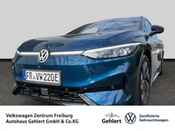 Aquamarinblau metallic Gebraucht 2024 VW ID.7 Pro Limousine | 49.500 € (Fairer Preis)