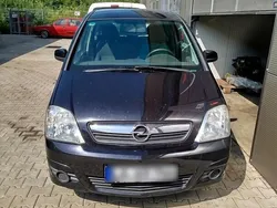 Schwarz Gebraucht 2005 Opel Meriva Edition Van / Kleinbus | 1.380 € (Guter Preis)